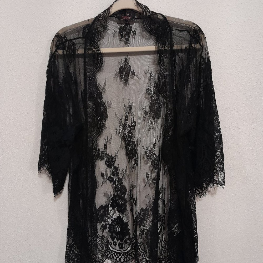 Black lace throw/robe/kimono